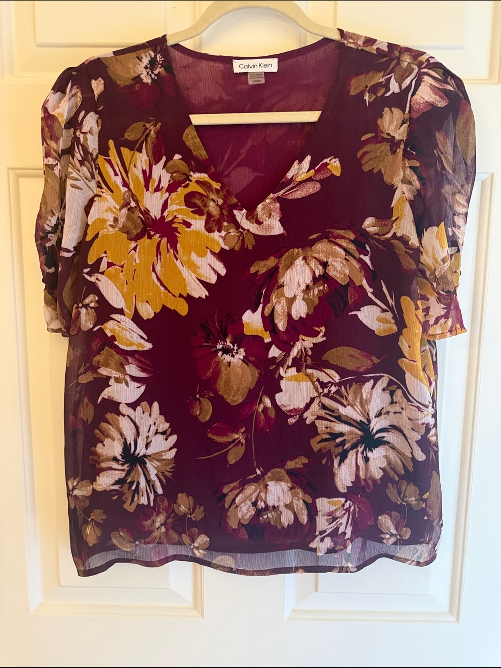 Calvin Klein Burgundy Floral Short-Sleeve V-Neck Blouse